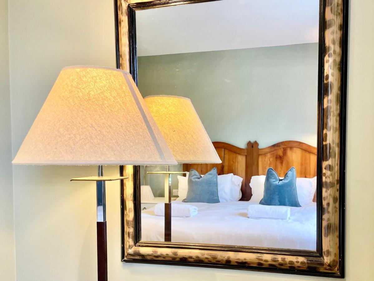 Central Townhouse With Free Off Road Parking And Garden York Zewnętrze zdjęcie